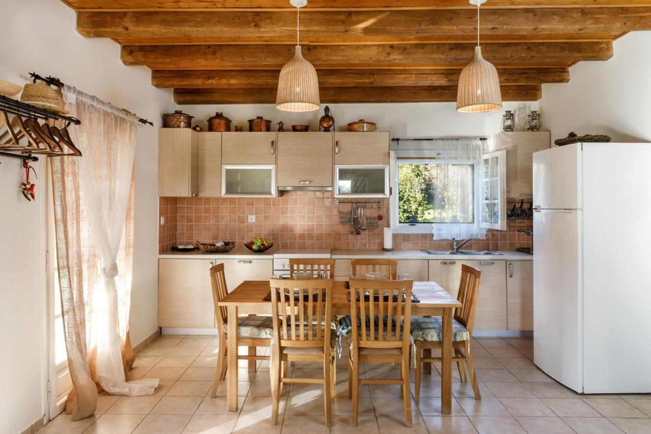 Fridas Place Halikounas Екстериор снимка