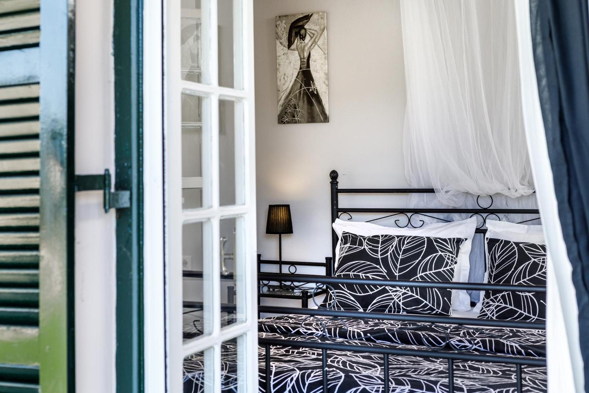 Fridas Place Halikounas Екстериор снимка