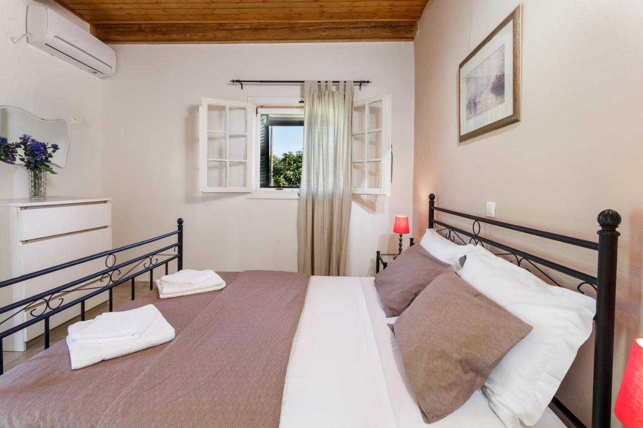 Fridas Place Halikounas Екстериор снимка
